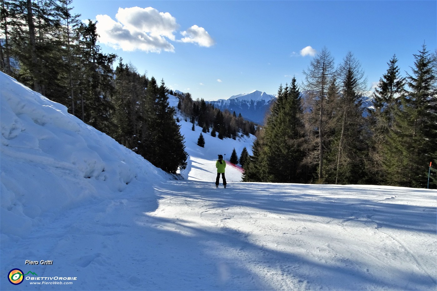 51 Scendo la pista panoramica fino al curvone.JPG